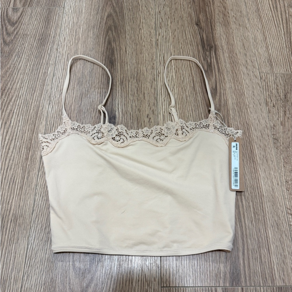 SKIMS fits everybody lace cami